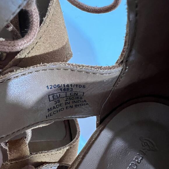 Stradivarius Lace Up Block Heels Camel Brown & Gold Size 38 - Picture 5 of 7